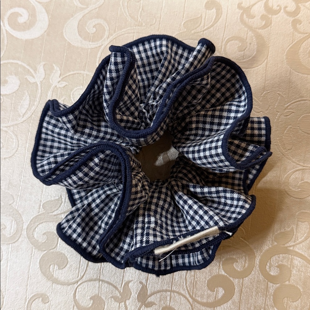 SÉZANE Gingham Scrunchie